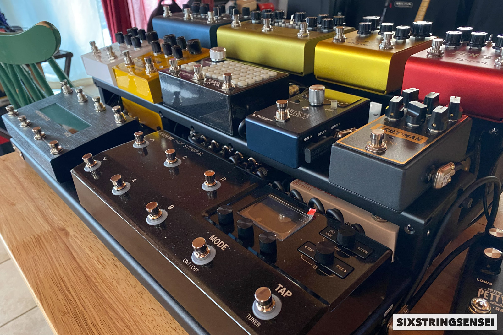 Tiered Guitar Pedalboard Build by SixStringSensei